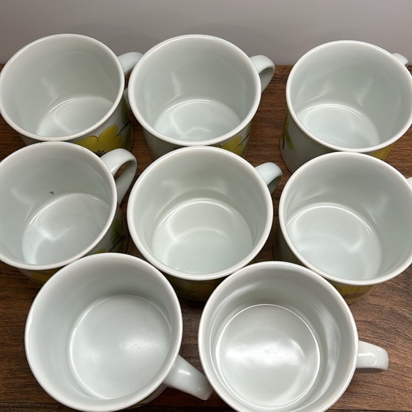 Vintage 1973 Royal Doulton Lambeth Stoneware Summer Days Pattern Set Of 8 Mugs - Picture 6 of 14